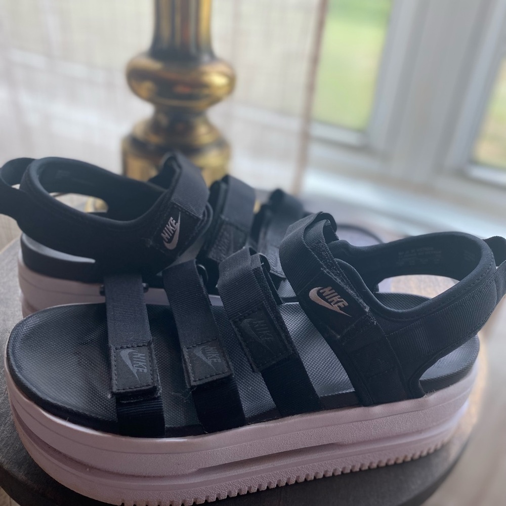 Women’s Nike high top sandals - Picture 6 of 6